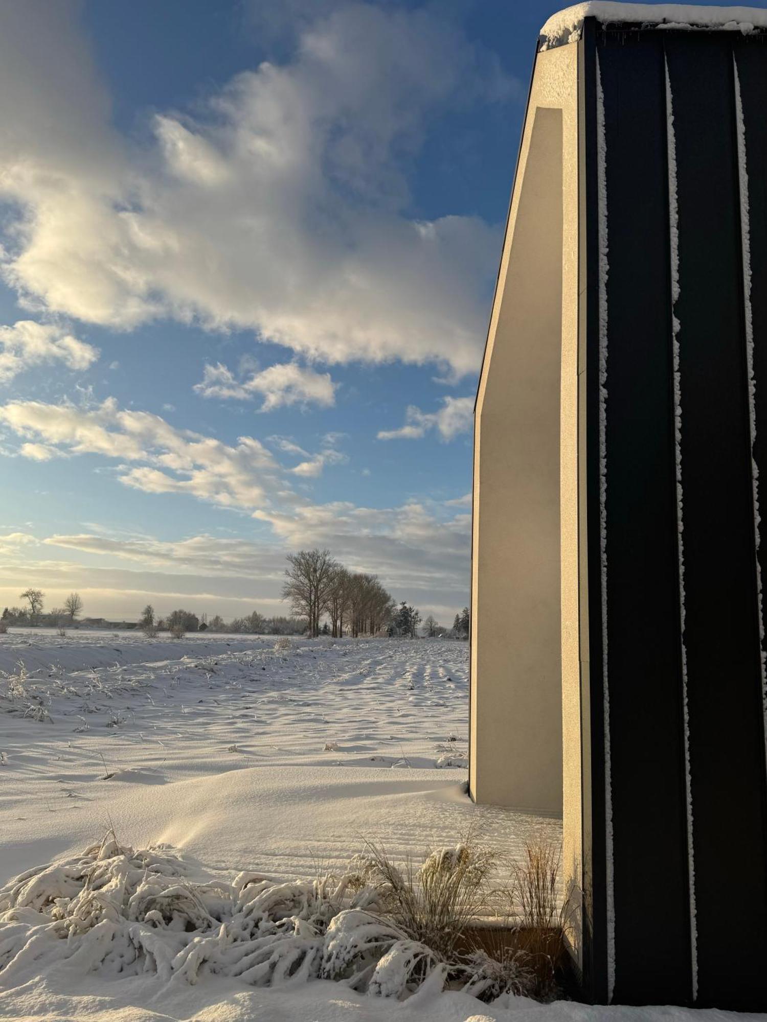 Slowinska Laka Lokciowe Exteriér fotografie